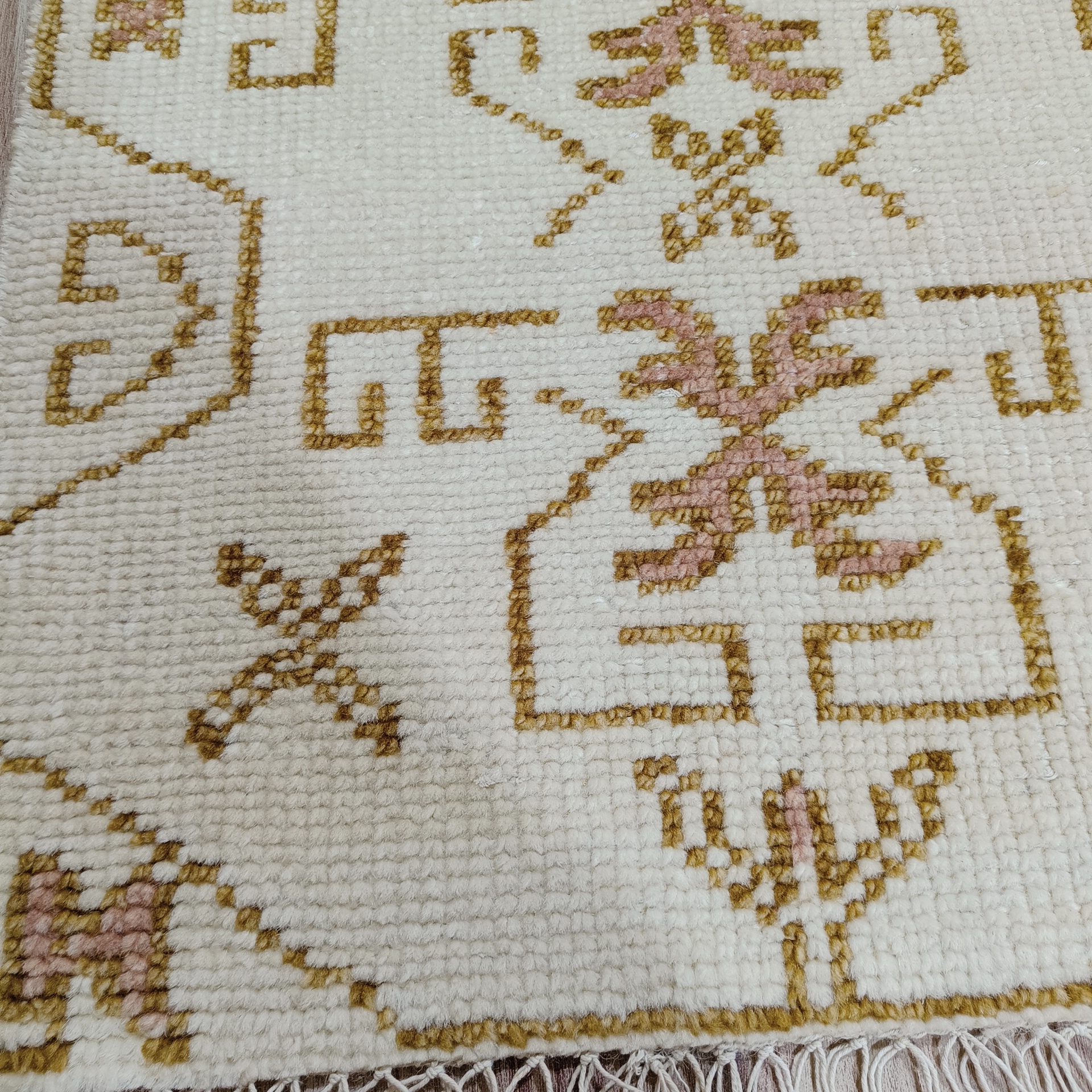 Hand Knotted Persian Knots - HKPK-1050