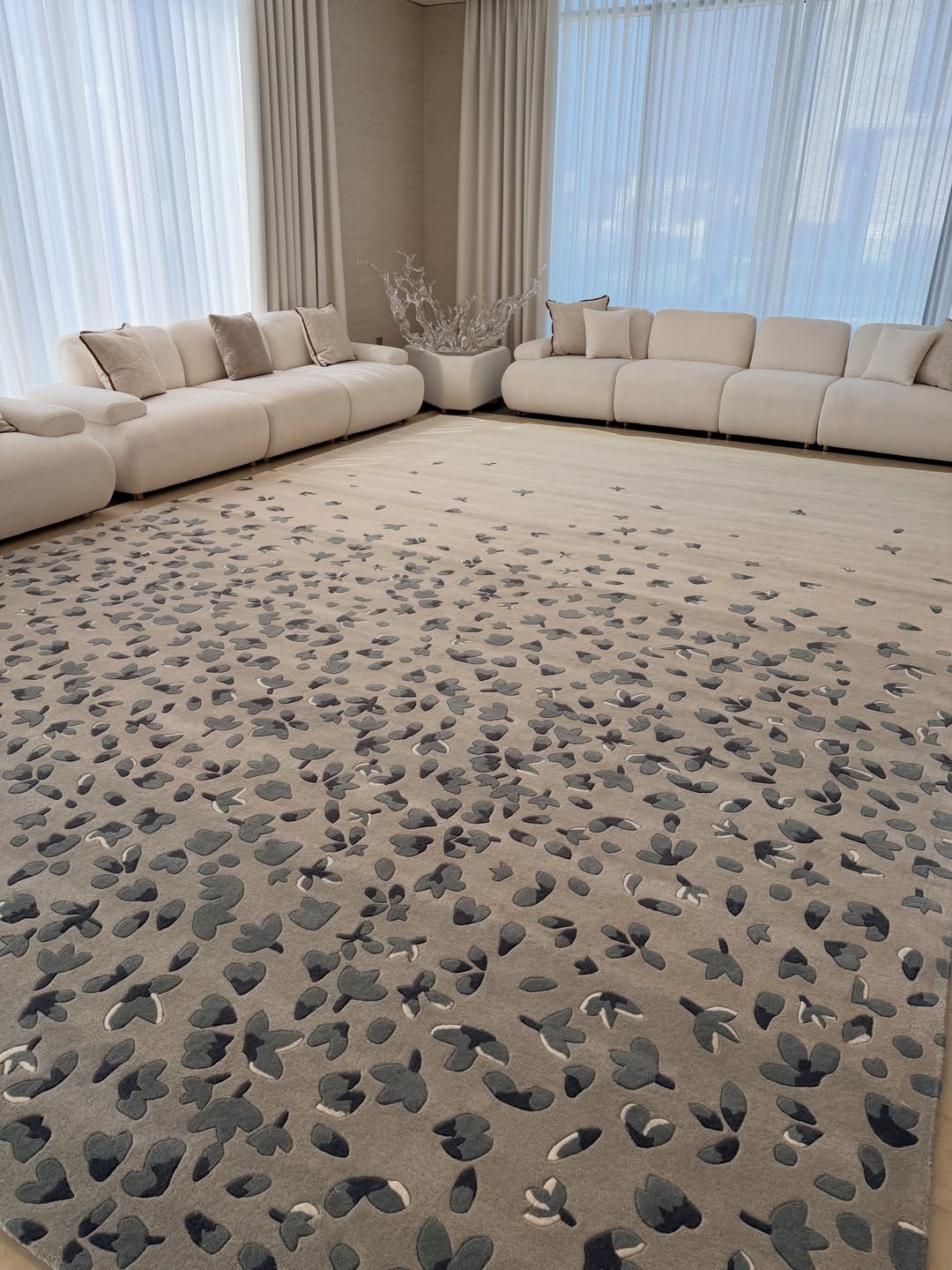 Hand Tufted - HT-1103